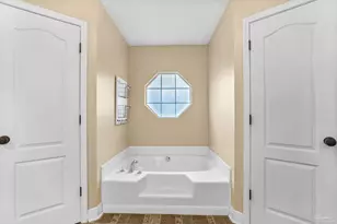 1089 Yellowstone Pass, Cantonment, FL 32533 - Photo 23