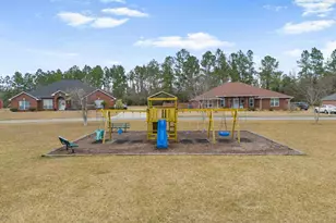 1089 Yellowstone Pass, Cantonment, FL 32533 - Photo 45