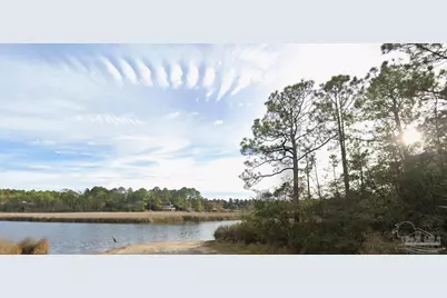 5599 Del Rey Dr, Milton, FL 32583 - Photo 9