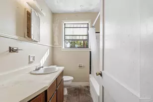 1920 N Spring St, Pensacola, FL 32501 - Photo 29