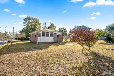 1920 N Spring St, Pensacola, FL 32501 - Photo 33
