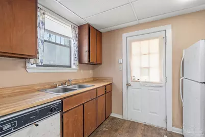 1920 N Spring St, Pensacola, FL 32501 - Photo 17