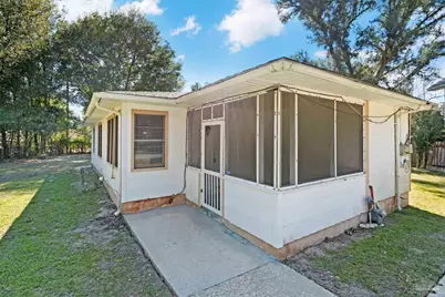 5527 Lynwood Rd, Pensacola, FL 32506 - Photo 19