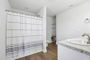 7109 Sonny Dr, Pensacola, FL 32504 - Photo 13