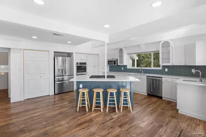 520 Parish Blvd, Mary Esther, FL 32569 - Photo 3
