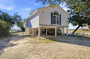 520 Parish Blvd, Mary Esther, FL 32569 - Photo 5