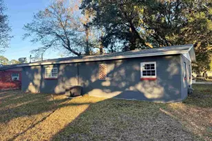 7811 Castlegate Dr, Pensacola, FL 32534 - Photo 27