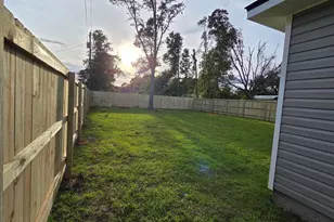 1001 Bremen Ave, Pensacola, FL 32507 - Photo 5