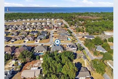 3589 Pelican Bay Cir, Gulf Breeze, FL 32563 - Photo 59