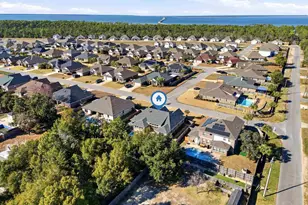 3589 Pelican Bay Cir, Gulf Breeze, FL 32563 - Photo 55