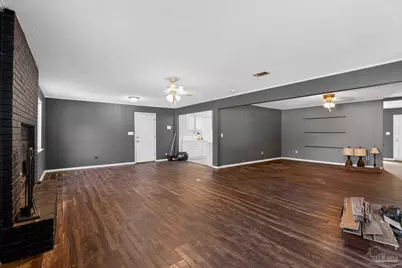 5687 Nicholas Ln, Pensacola, FL 32526 - Photo 11