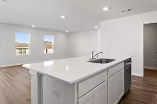 5885 Pelagic Dr, Milton, FL 32583 - Photo 9