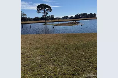 1100 Willowood Cir, Gulf Breeze, FL 32563 - Photo 19