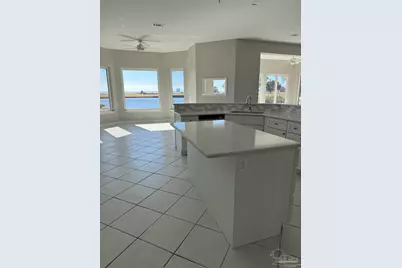 1100 Willowood Cir, Gulf Breeze, FL 32563 - Photo 9