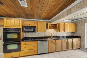 4881 Calvin Dr, Milton, FL 32583 - Photo 3