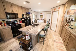 5327 Bodega Dr, Milton, FL 32583 - Photo 7