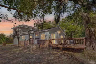 6804 Dixon St, Milton, FL 32570 - Photo 1