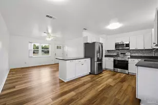 5712 Sunflower Ave, Milton, FL 32570 - Photo 5