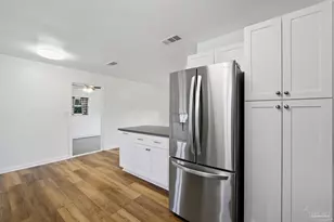 5712 Sunflower Ave, Milton, FL 32570 - Photo 7