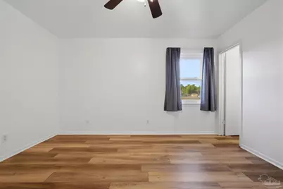 5712 Sunflower Ave, Milton, FL 32570 - Photo 17