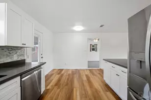 5712 Sunflower Ave, Milton, FL 32570 - Photo 9