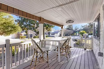 714 Bayshore Dr, Pensacola, FL 32507 - Photo 13