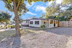 714 Bayshore Dr, Pensacola, FL 32507 - Photo 7