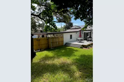 714 Bayshore Dr, Pensacola, FL 32507 - Photo 57