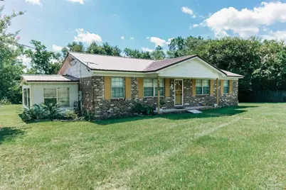 7569 Pine Meadows Loop, Milton, FL 32571 - Photo 1