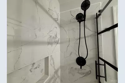 2735 Bay Club Dr, Navarre, FL 32566 - Photo 19