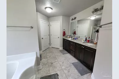 5210 Elk Hunter Dr, Milton, FL 32570 - Photo 15