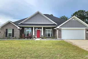 5210 Elk Hunter Dr, Milton, FL 32570 - Photo 1