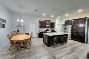 5210 Elk Hunter Dr, Milton, FL 32570 - Photo 7