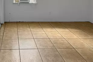 923 Bremen Ave, Pensacola, FL 32502 - Photo 11