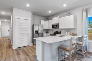 8154 Fox Hunt Dr, Milton, FL 32583 - Photo 13