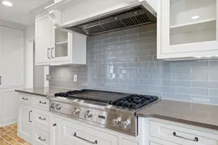 3920 Dunwody Dr, Pensacola, FL 32503 - Photo 11