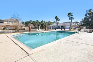 1768 E Smugglers Cove Dr, Gulf Breeze, FL 32563 - Photo 35