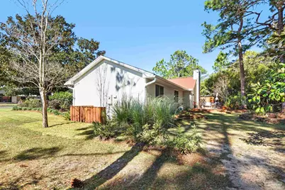 1768 E Smugglers Cove Dr, Gulf Breeze, FL 32563 - Photo 33