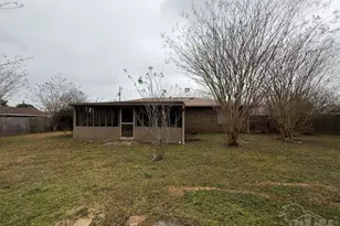 6413 Meadow Field Cir, Pensacola, FL 32526 - Photo 11