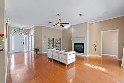 3377 Crestview Ln, Gulf Breeze, FL 32563 - Photo 9