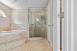 3377 Crestview Ln, Gulf Breeze, FL 32563 - Photo 31