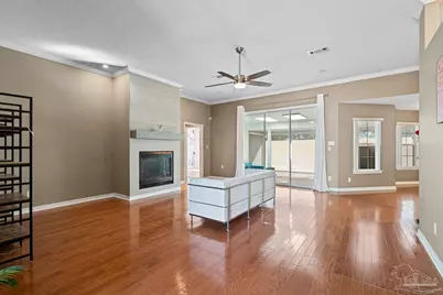 3377 Crestview Ln, Gulf Breeze, FL 32563 - Photo 7