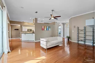 3377 Crestview Ln, Gulf Breeze, FL 32563 - Photo 9