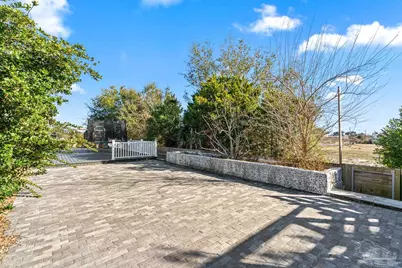 3377 Crestview Ln, Gulf Breeze, FL 32563 - Photo 45