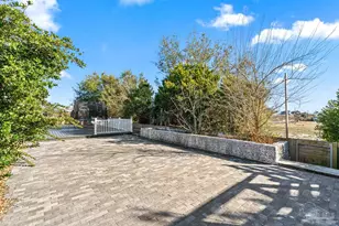 3377 Crestview Ln, Gulf Breeze, FL 32563 - Photo 45