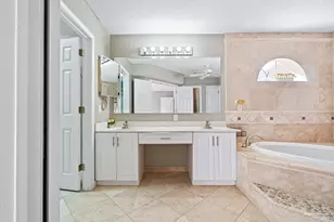 3377 Crestview Ln, Gulf Breeze, FL 32563 - Photo 33