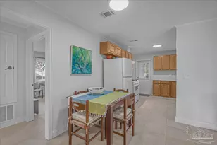 1100 W Zarragossa St, Pensacola, FL 32502 - Photo 13