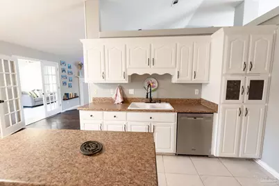 5565 Whispering Woods Dr, Pace, FL 32571 - Photo 9