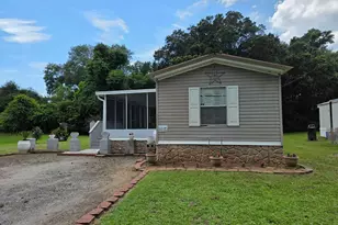 4505 Edgewood Dr, Milton, FL 32583 - Photo 15