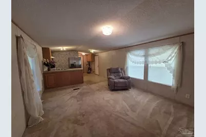 4505 Edgewood Dr, Milton, FL 32583 - Photo 5